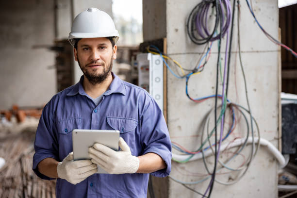 Best Affordable Emergency Electrician  in Splendora, TX